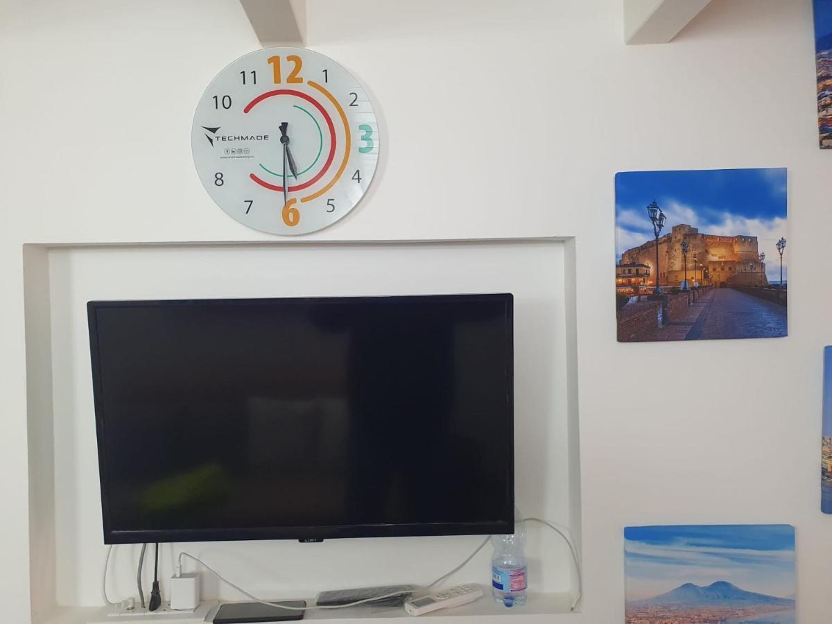 Bibis Home เนเปิลส์ ภายนอก รูปภาพ