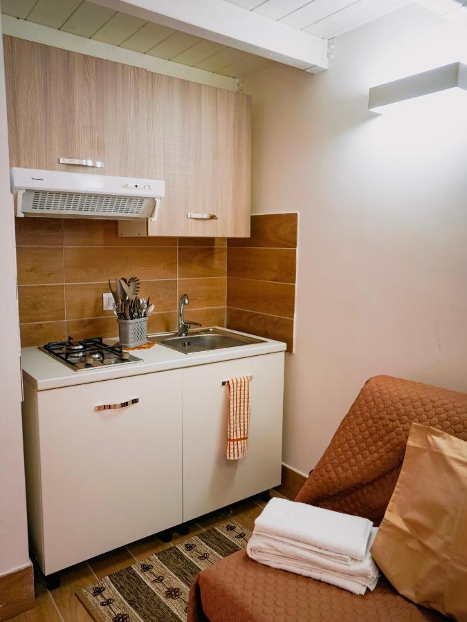 Bibis Home เนเปิลส์ ภายนอก รูปภาพ